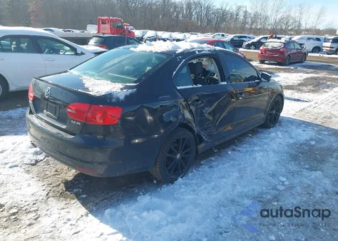 2012 Volkswagen Jetta 2.5L Se z USA, uszkodzony, nr VIN 3VWDP7AJ8CM451348